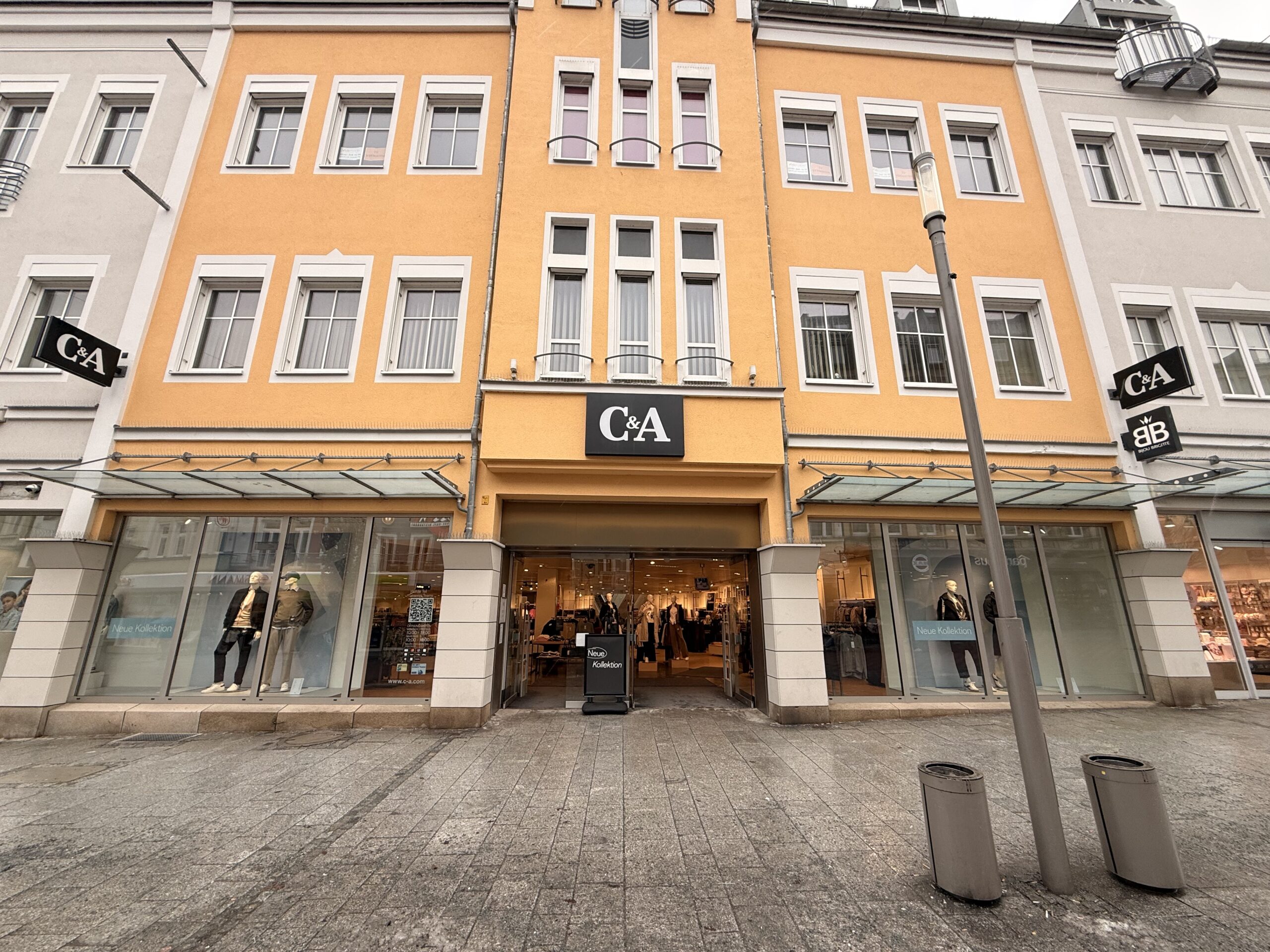 C&A